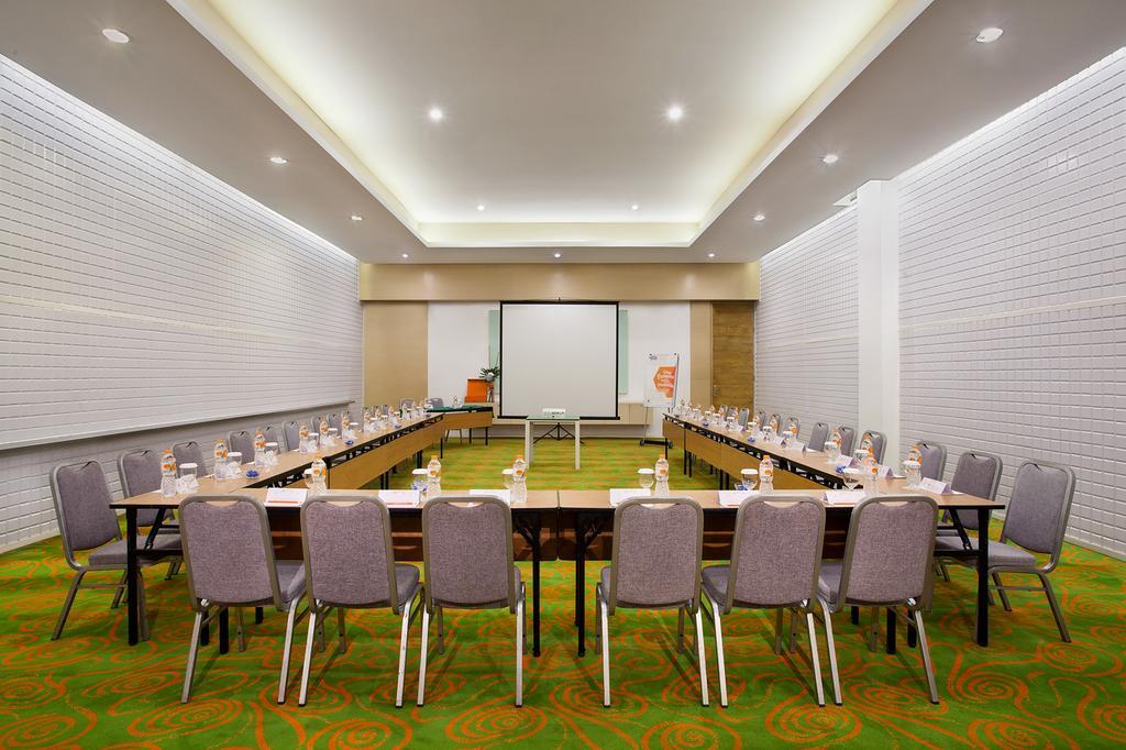 Harris Hotel & Convention Festival Citylink Bandung Extérieur photo